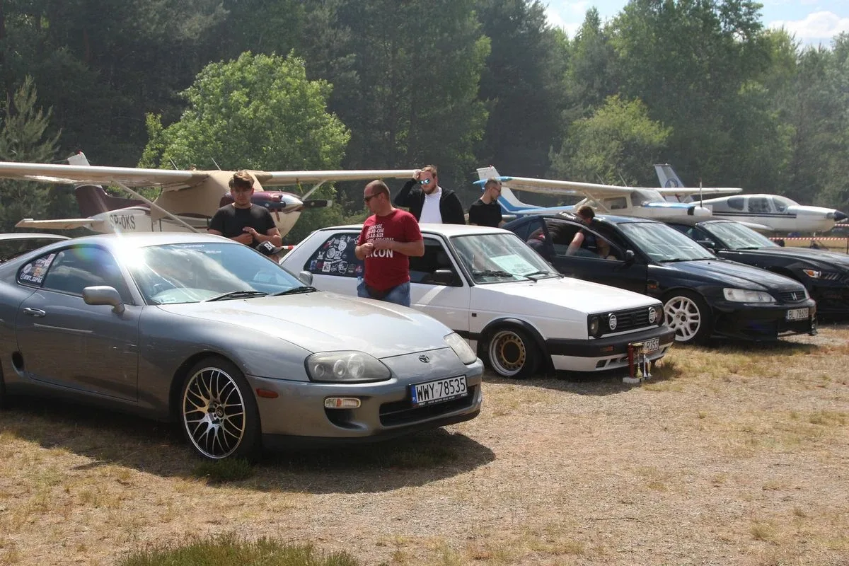 Rozkosz dla zmysłów! Lotnictwo, motoryzacja, drift i atrakcje dla dzieci na Dniu Dziecka w Grądach! (zdjęcia)