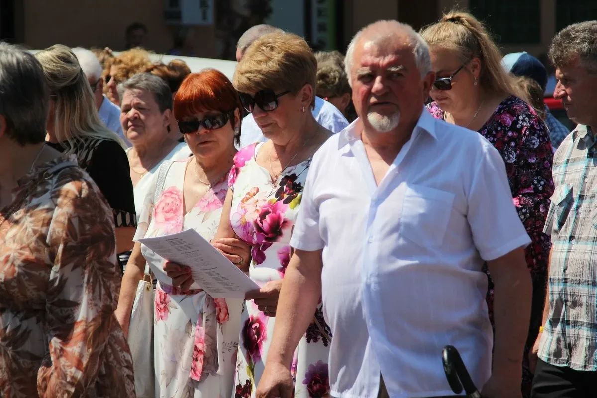 Wspólnota wiary na ulicach - Boże Ciało z parafią pw. Wniebowzięcia NMP w Ostrowi Mazowieckiej (zdjęcia)