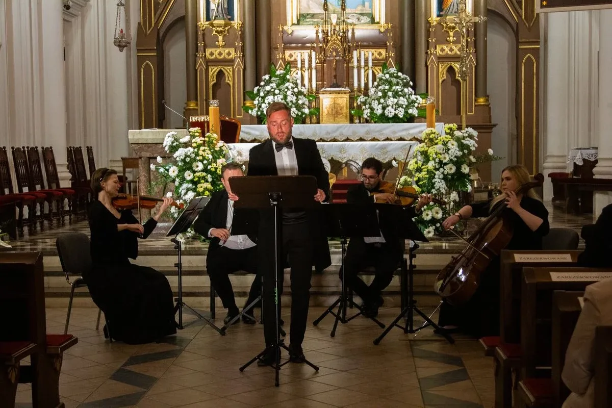 Muzyka klasyczna rozbrzmiewała w kościele. Zakończenie 19. Dni Ostrowi Mazowieckiej (zdjęcia, wideo)