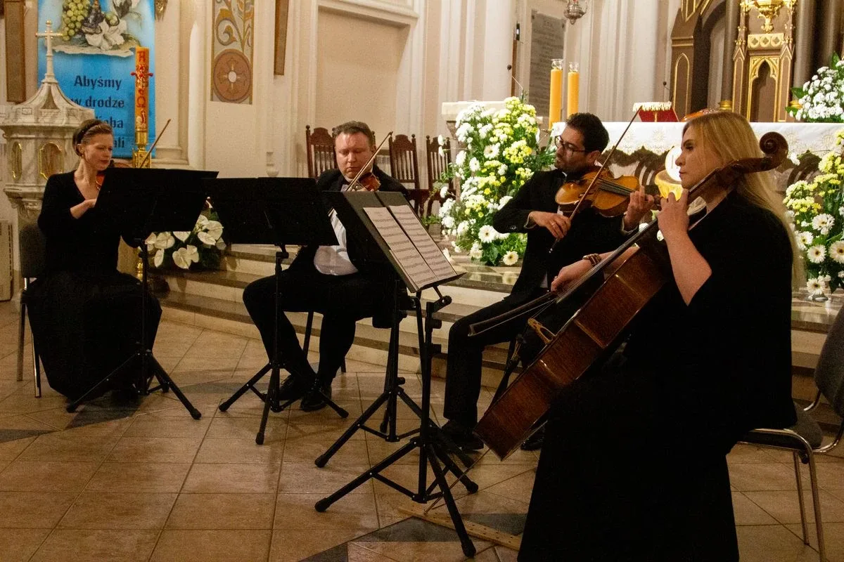 Muzyka klasyczna rozbrzmiewała w kościele. Zakończenie 19. Dni Ostrowi Mazowieckiej (zdjęcia, wideo)