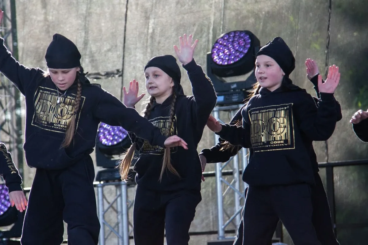 Talenty rozświetlają scenę: Drugi dzień 19. Dni Ostrowi Mazowieckiej! (zdjęcia, wideo)