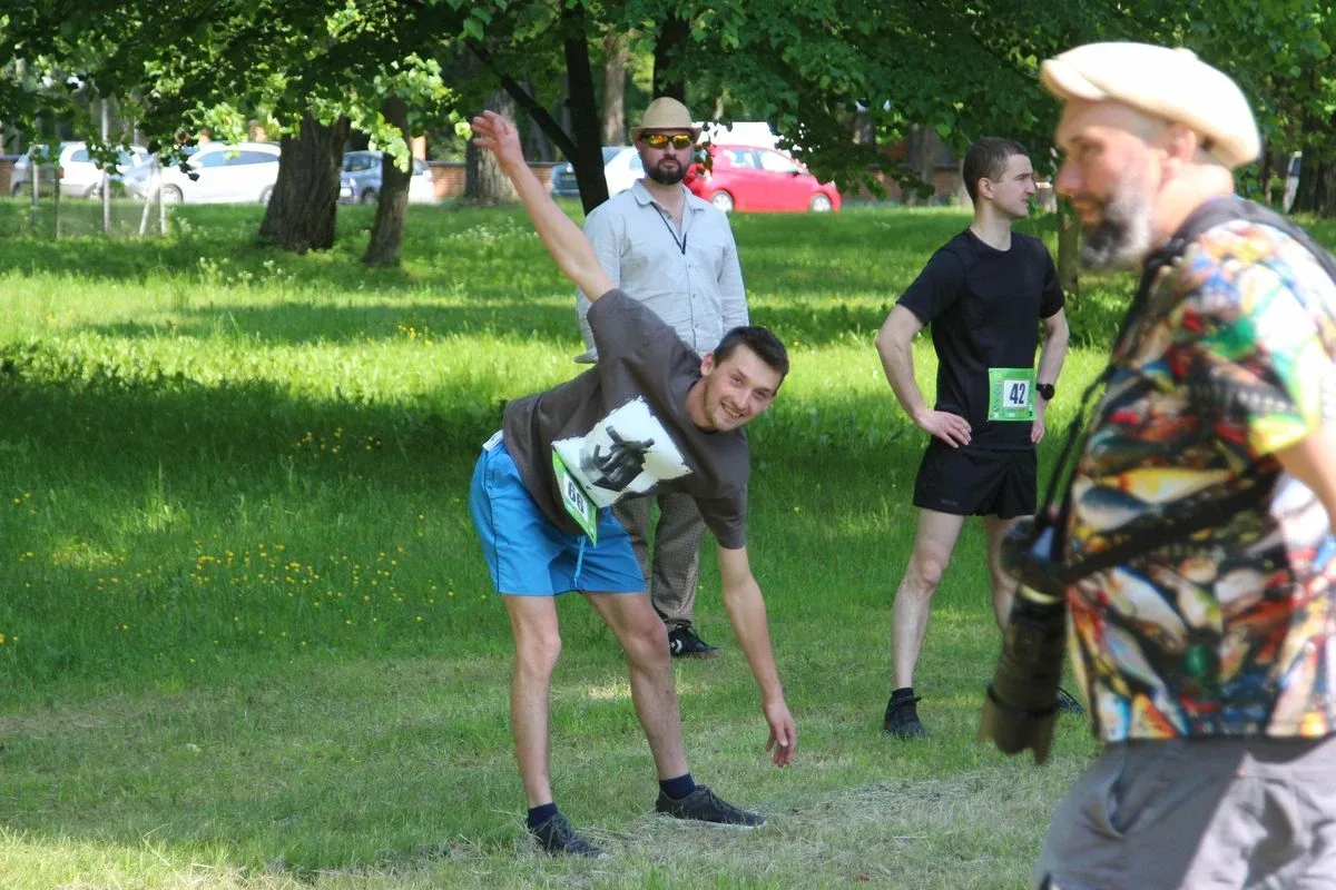 6. Bieg Pamięci Absolwentów Szkoły Podchorążych Piechoty. Kiedy sport spotyka historię... (zdjęcia)