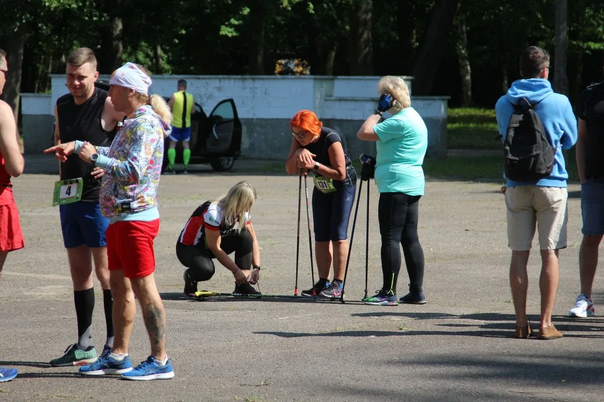6. Bieg Pamięci Absolwentów Szkoły Podchorążych Piechoty. Kiedy sport spotyka historię... (zdjęcia)