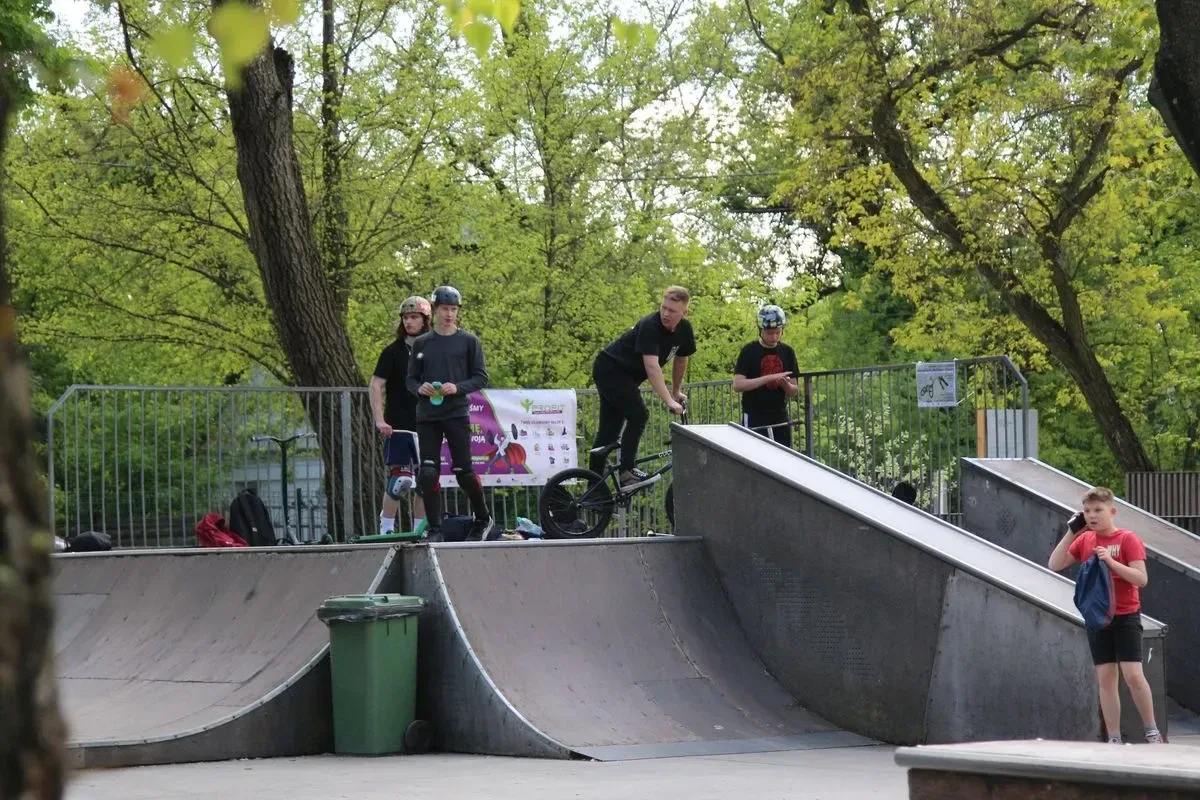 Ułański Skate JAM 2023. Ekstremalne emocje i niezapomniane chwile na Skateparku w Ostrowi Mazowieckiej (zdjęcia)