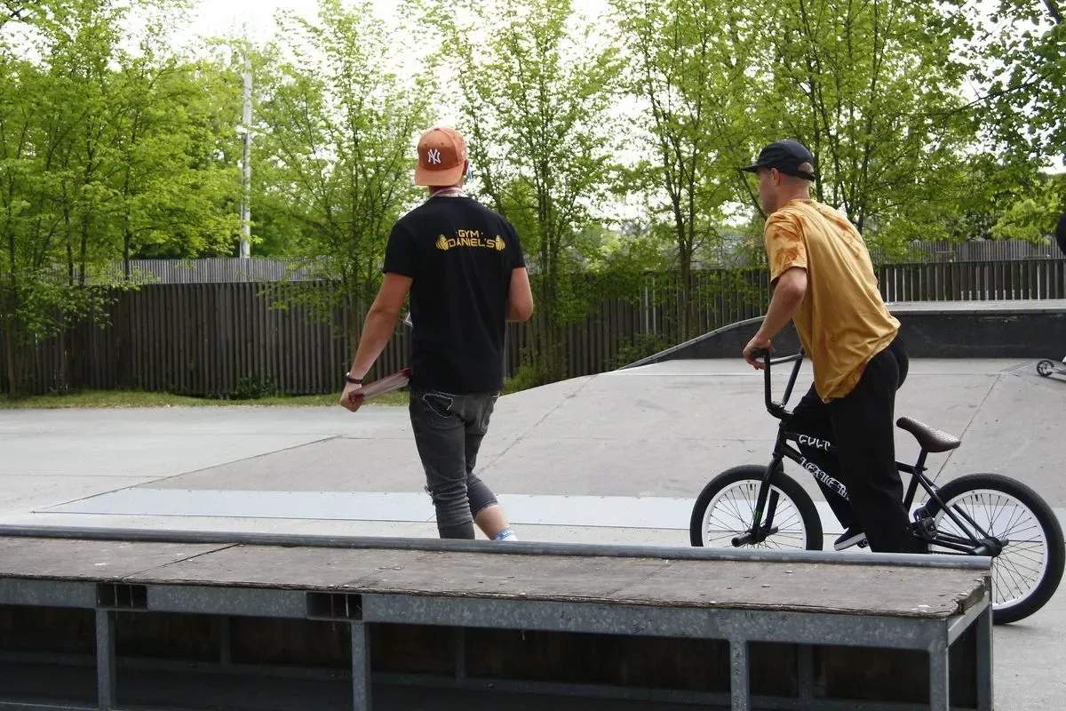 Ułański Skate JAM 2023. Ekstremalne emocje i niezapomniane chwile na Skateparku w Ostrowi Mazowieckiej (zdjęcia)