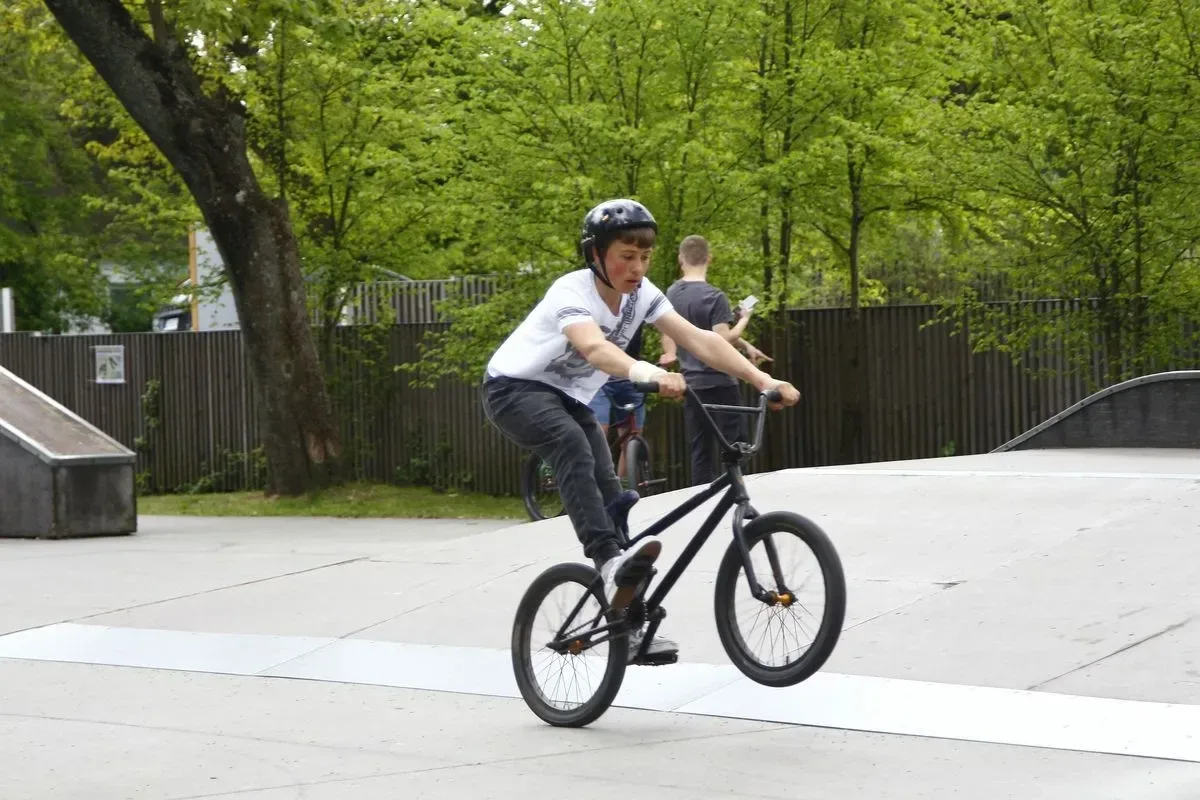 Ułański Skate JAM 2023. Ekstremalne emocje i niezapomniane chwile na Skateparku w Ostrowi Mazowieckiej (zdjęcia)