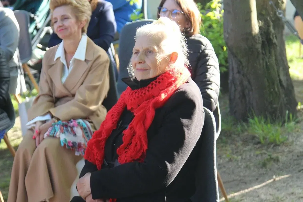 Olga Bończyk zaserwowała niezapomniany koncert z okazji jubileuszu 95-lecia biblioteki! (zdjęcia, wideo)