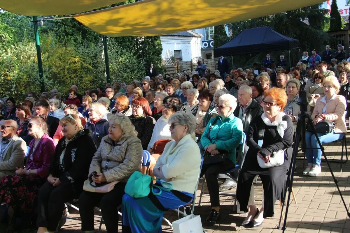 Olga Bończyk zaserwowała niezapomniany koncert z okazji jubileuszu 95-lecia biblioteki! (zdjęcia, wideo)