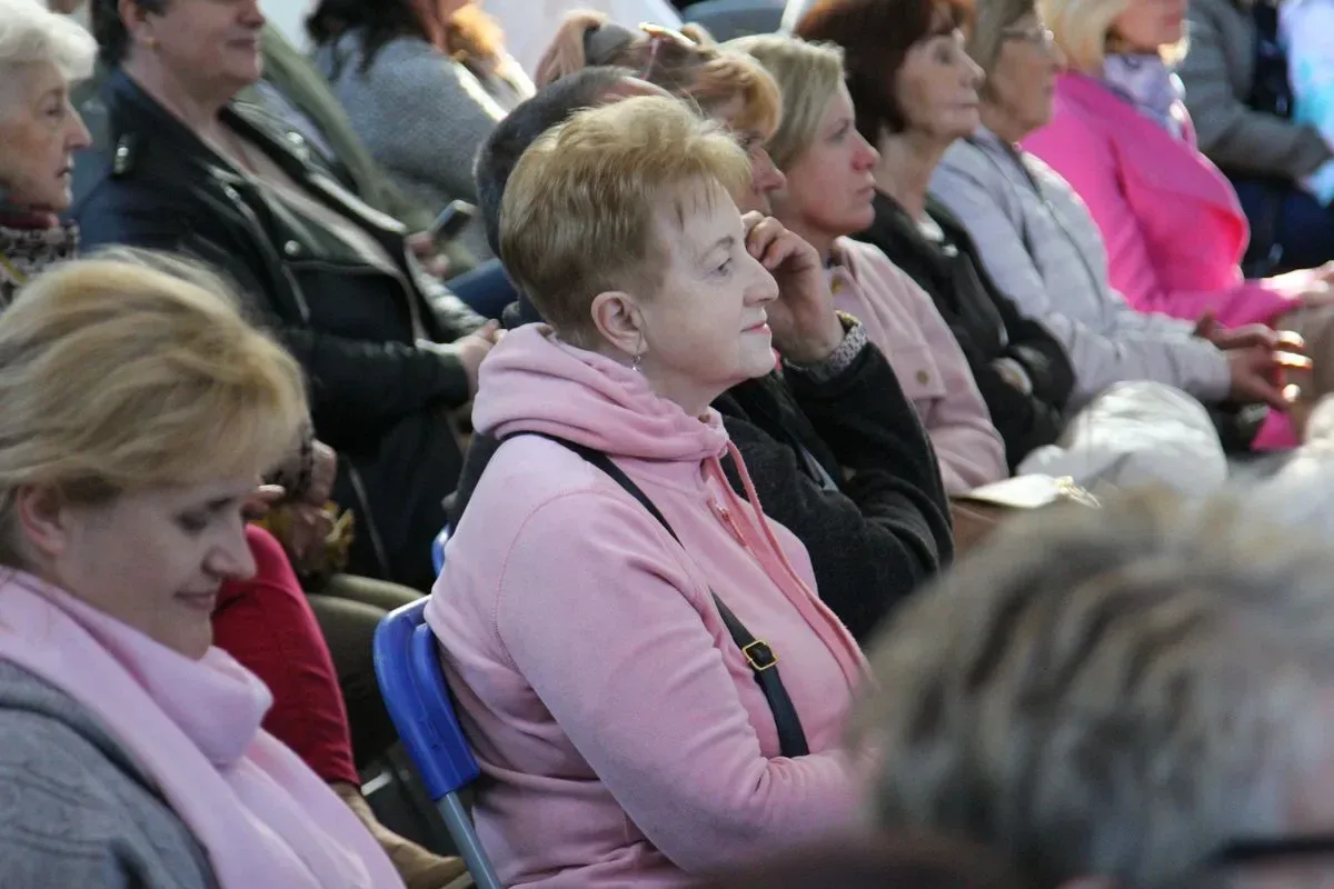 Olga Bończyk zaserwowała niezapomniany koncert z okazji jubileuszu 95-lecia biblioteki! (zdjęcia, wideo)
