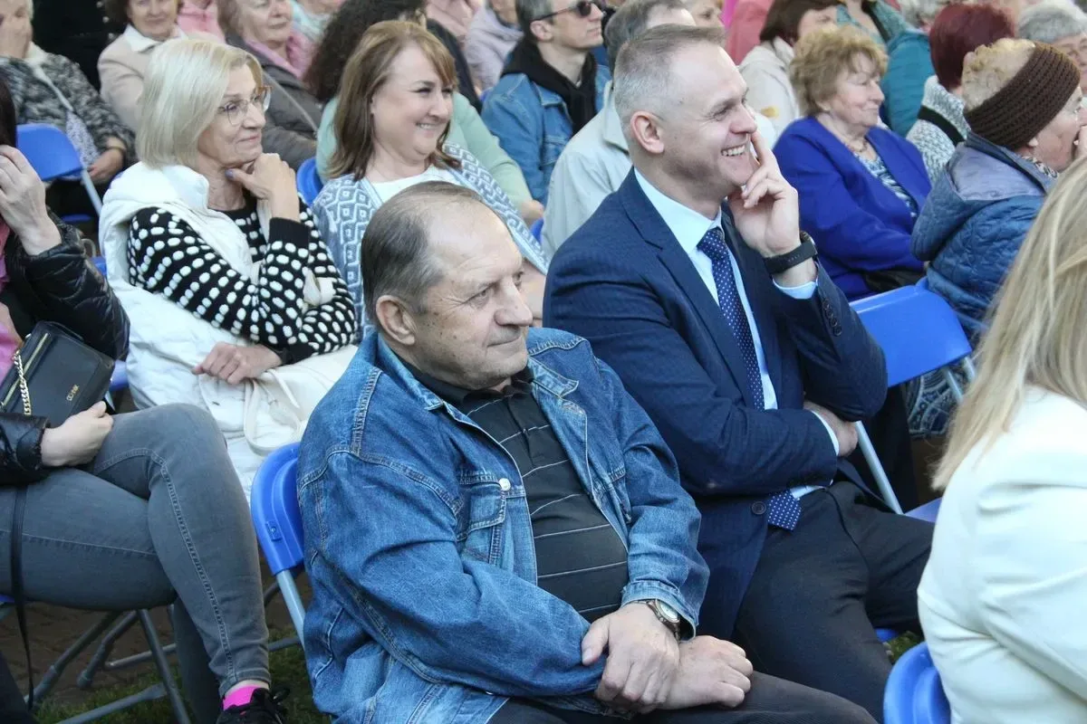 Olga Bończyk zaserwowała niezapomniany koncert z okazji jubileuszu 95-lecia biblioteki! (zdjęcia, wideo)