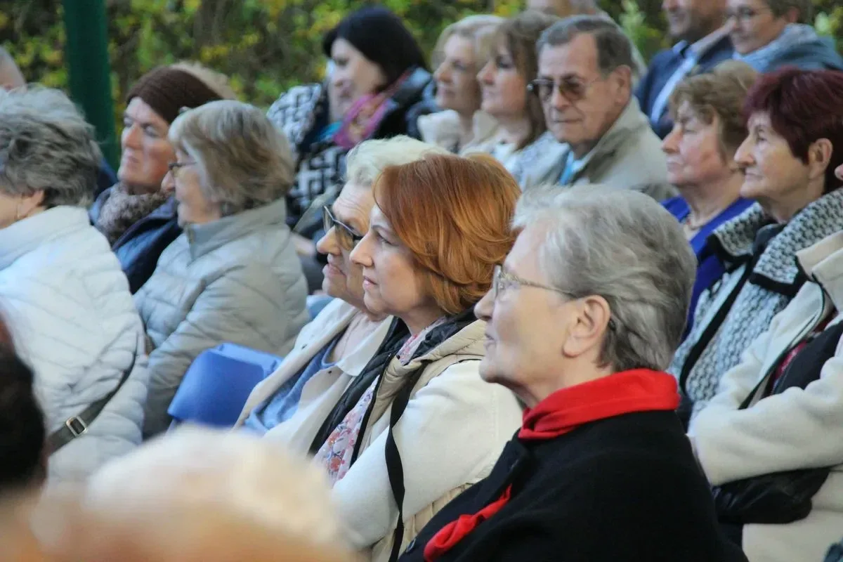 Olga Bończyk zaserwowała niezapomniany koncert z okazji jubileuszu 95-lecia biblioteki! (zdjęcia, wideo)