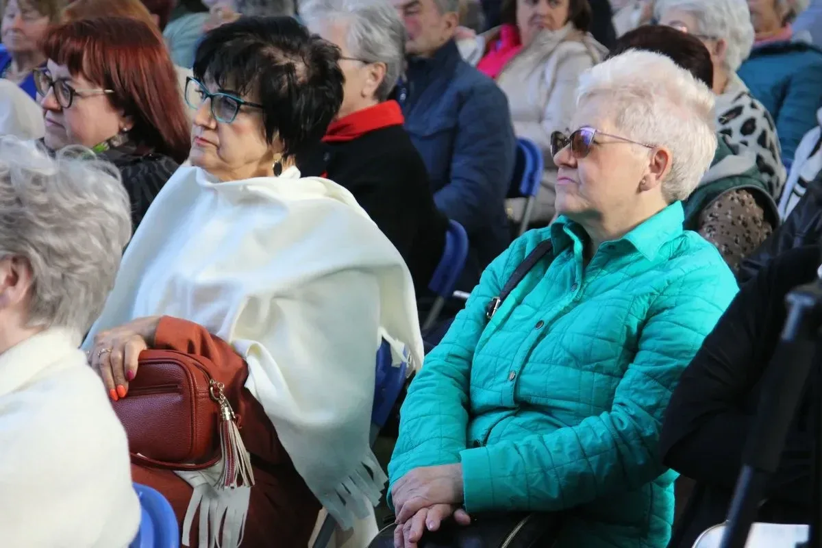 Olga Bończyk zaserwowała niezapomniany koncert z okazji jubileuszu 95-lecia biblioteki! (zdjęcia, wideo)