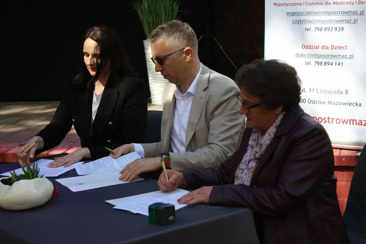 Miejska Biblioteka Publiczna w Ostrowi Mazowieckiej świętowała 95 lat istnienia (zdjęcia)