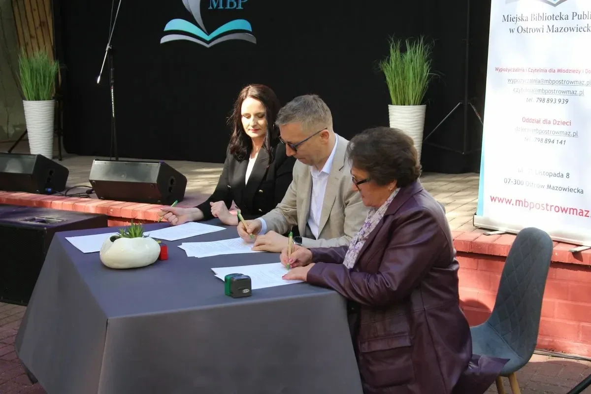Miejska Biblioteka Publiczna w Ostrowi Mazowieckiej świętowała 95 lat istnienia (zdjęcia)