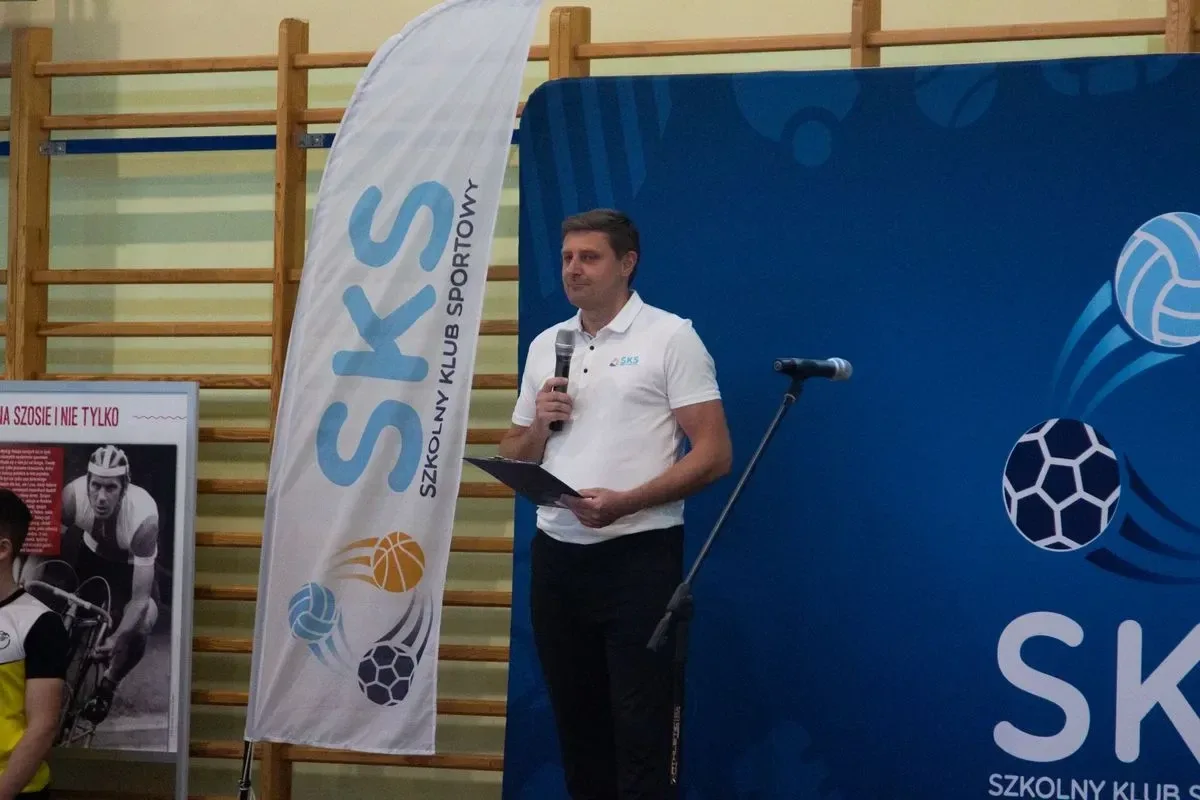 Olimpijscy mistrzowie wśród dzieci. Spotkanie z gwiazdami sportu w Bogutach-Piankach! (zdjęcia)
