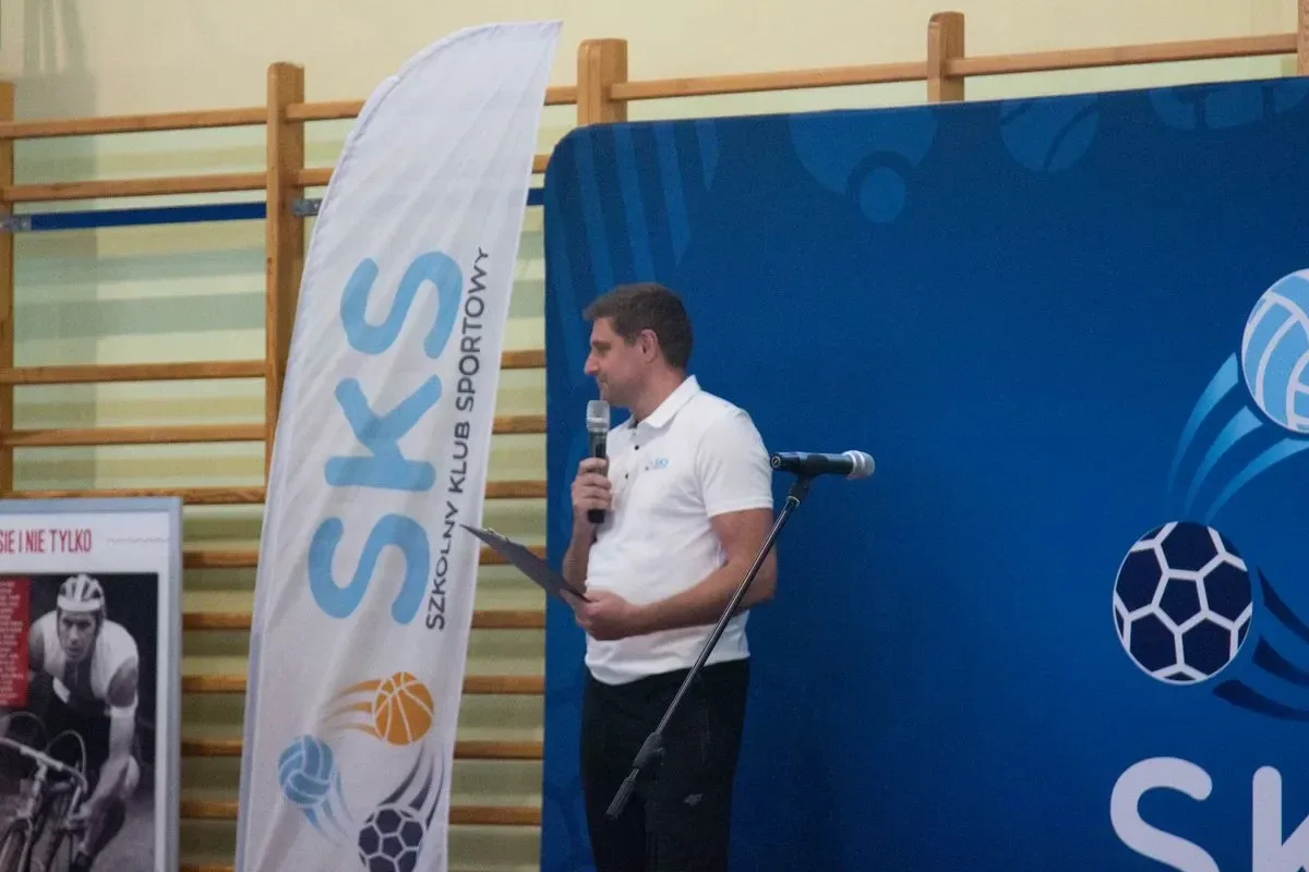 Olimpijscy mistrzowie wśród dzieci. Spotkanie z gwiazdami sportu w Bogutach-Piankach! (zdjęcia)
