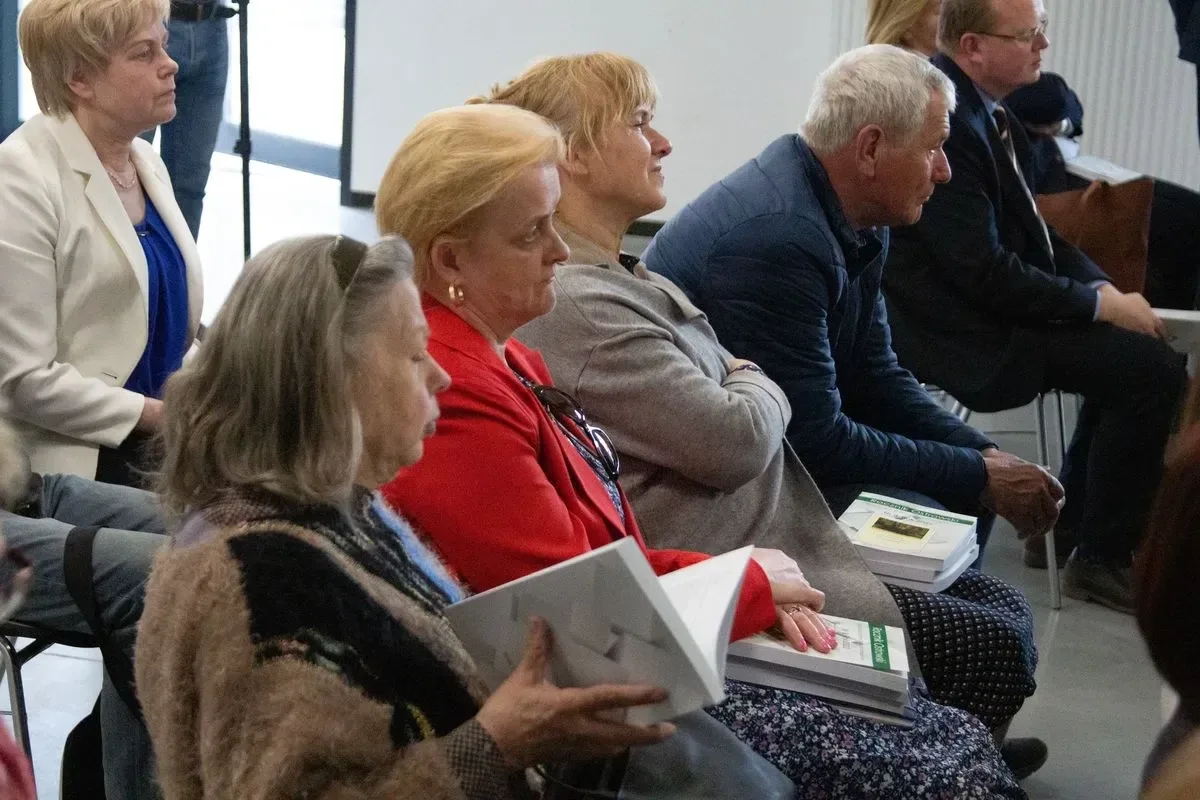 Kultura i historia powiatu ostrowskiego w centrum uwagi. Konferencja pt. "Pasja-Kultura-Dziedzictwo" (zdjęcia)