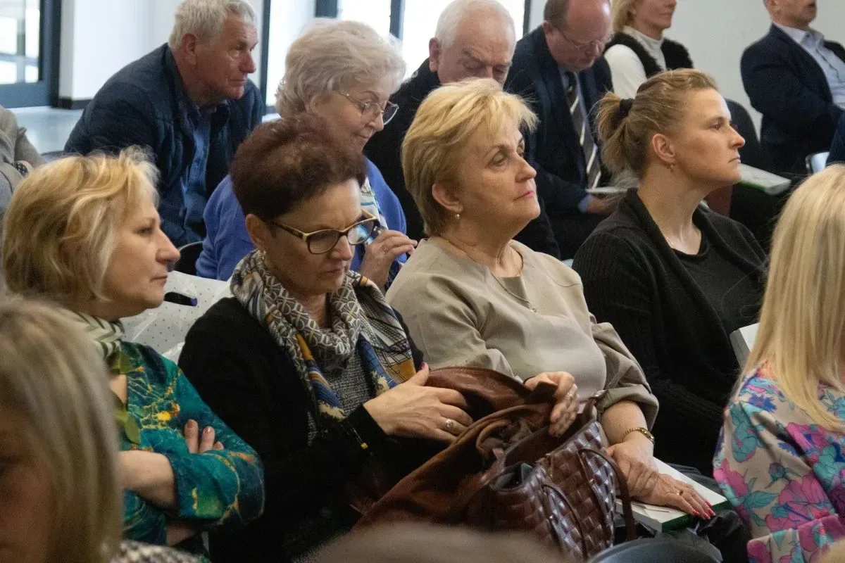 Kultura i historia powiatu ostrowskiego w centrum uwagi. Konferencja pt. "Pasja-Kultura-Dziedzictwo" (zdjęcia)