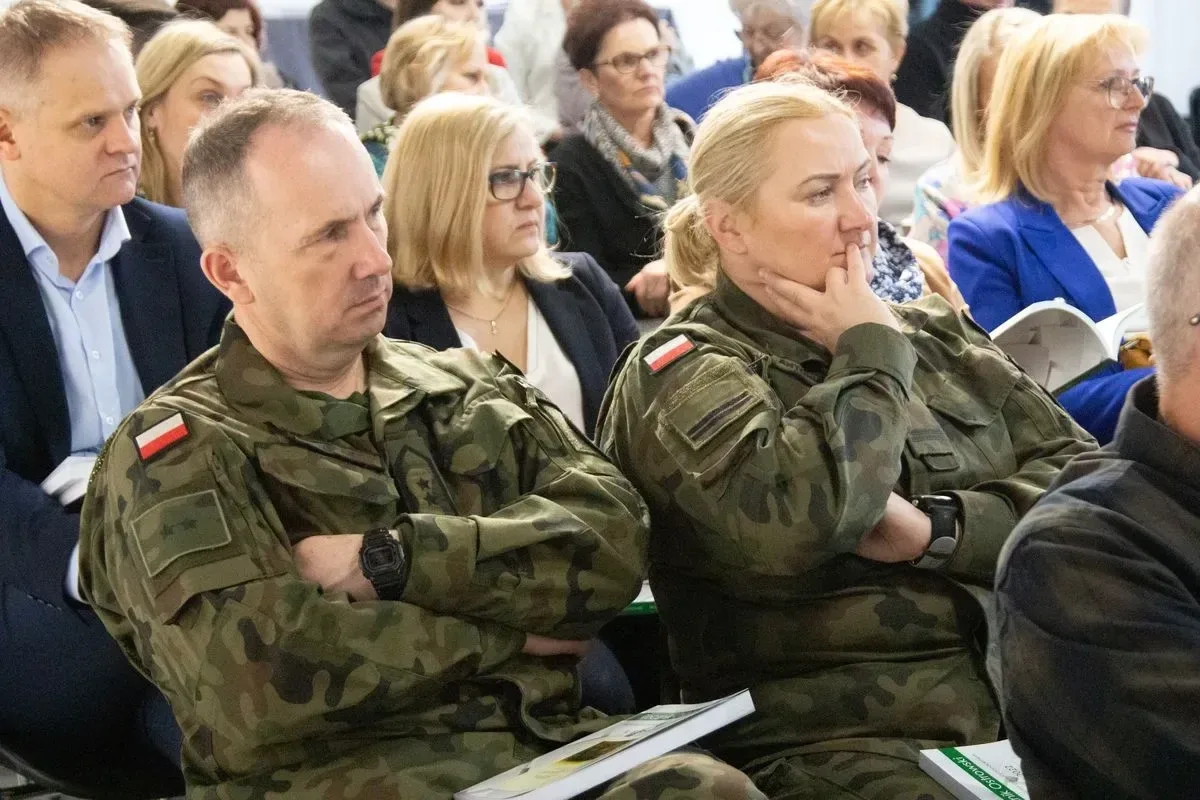 Kultura i historia powiatu ostrowskiego w centrum uwagi. Konferencja pt. "Pasja-Kultura-Dziedzictwo" (zdjęcia)
