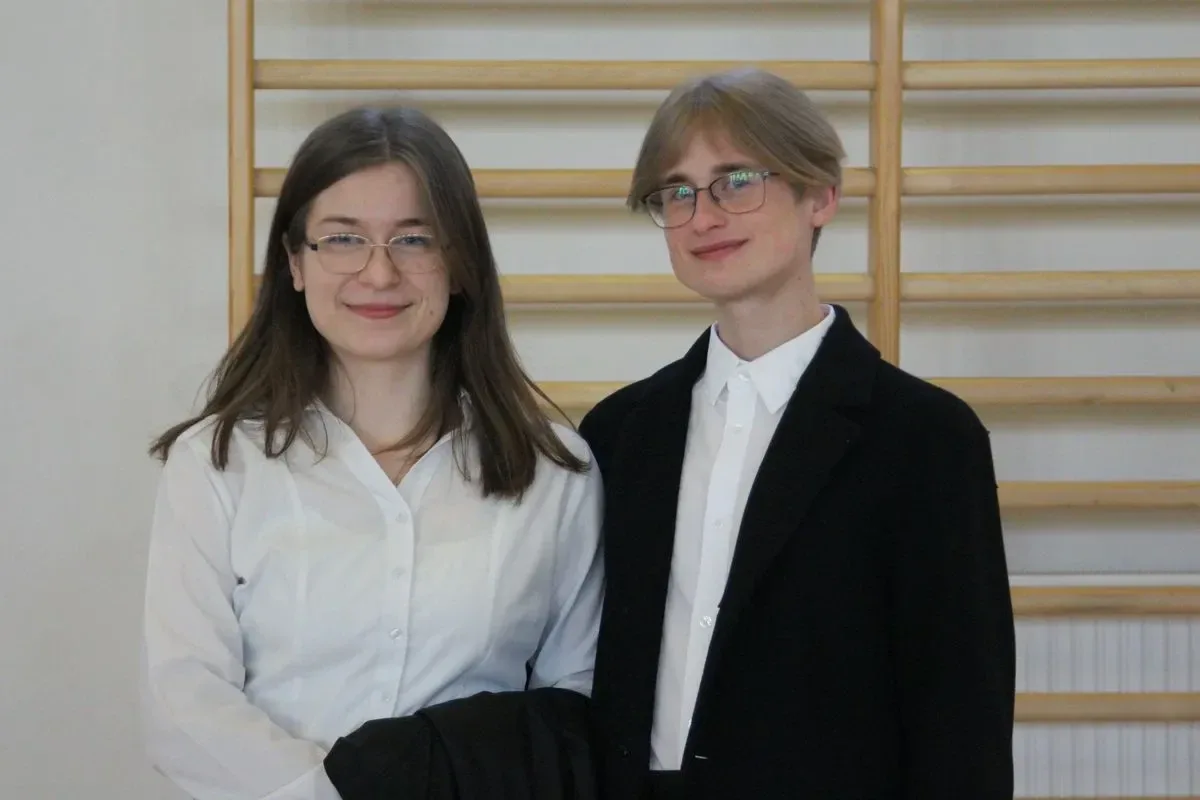 Uczniowie "Kopernika" rozpoczęli maraton maturalny (zdjęcia)