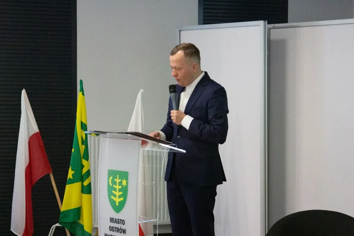 Kultura i historia powiatu ostrowskiego w centrum uwagi. Konferencja pt. "Pasja-Kultura-Dziedzictwo" (zdjęcia)