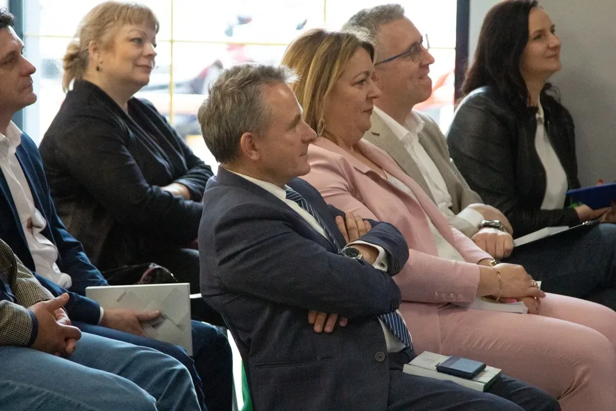 Kultura i historia powiatu ostrowskiego w centrum uwagi. Konferencja pt. "Pasja-Kultura-Dziedzictwo" (zdjęcia)