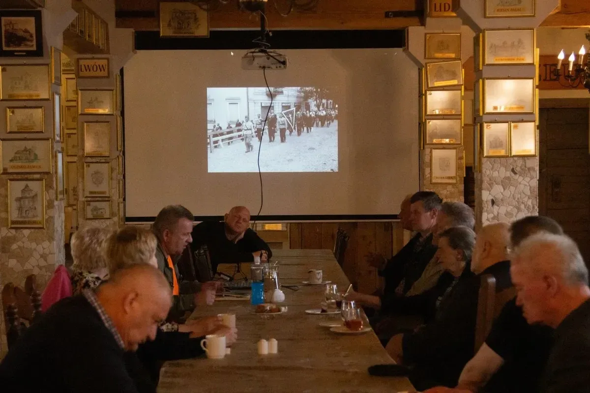 W poszukiwaniu historii - spotkanie autorskie z Markiem Czarniawskim! (zdjęcia)
