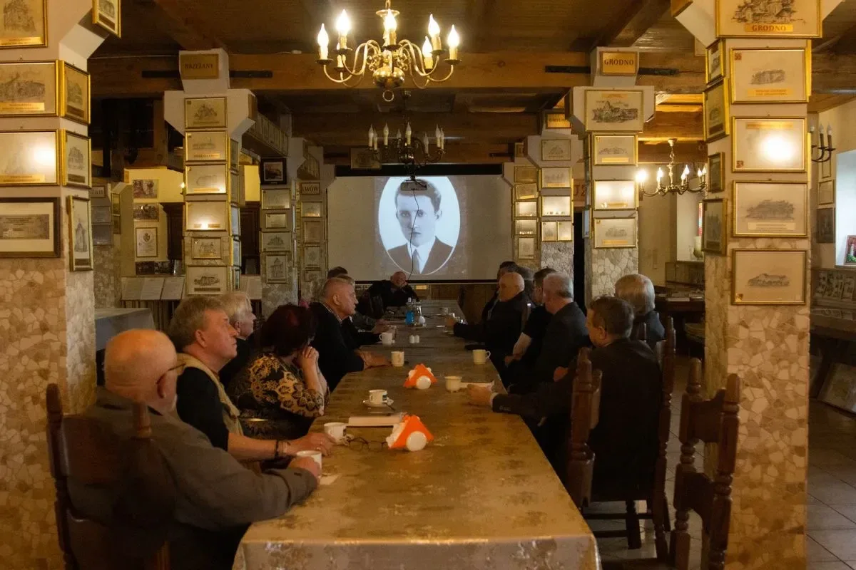 W poszukiwaniu historii - spotkanie autorskie z Markiem Czarniawskim! (zdjęcia)
