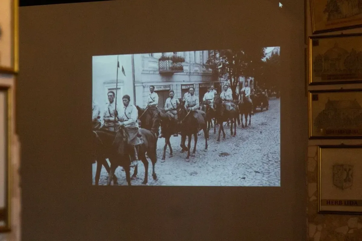 W poszukiwaniu historii - spotkanie autorskie z Markiem Czarniawskim! (zdjęcia)