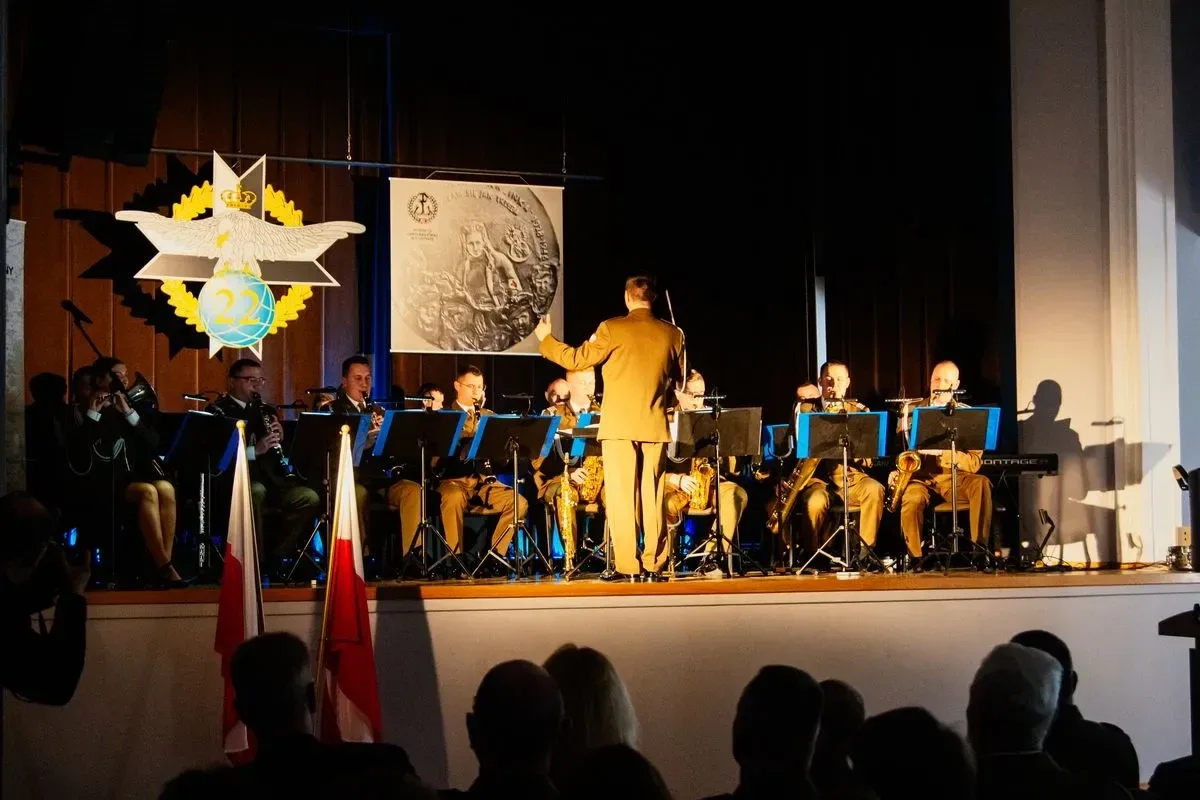Uroczyste wręczenie nagrody im. Danuty Siedzikówny "Inki" w Komorowie (zdjęcia, wideo)