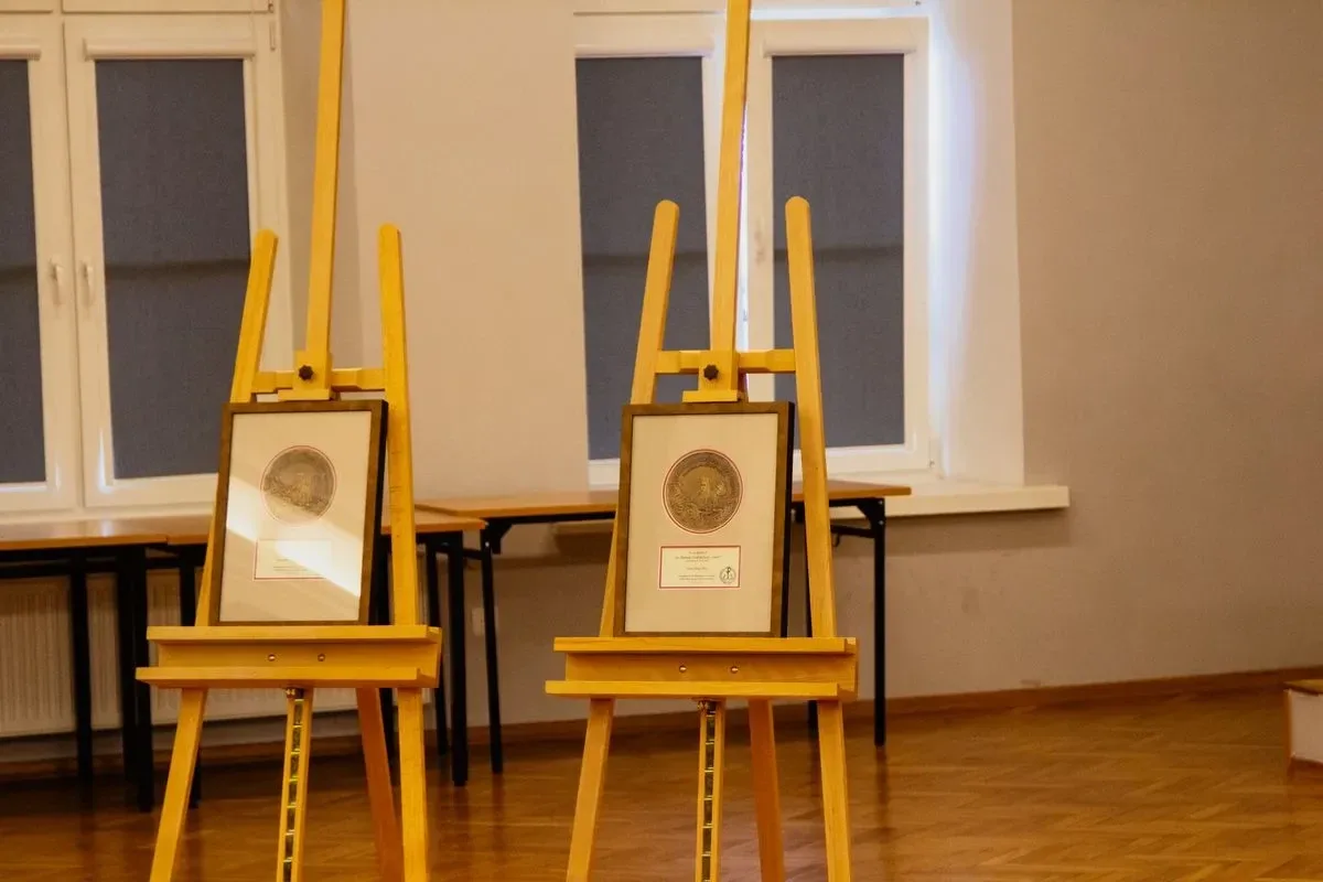 Uroczyste wręczenie nagrody im. Danuty Siedzikówny "Inki" w Komorowie (zdjęcia, wideo)