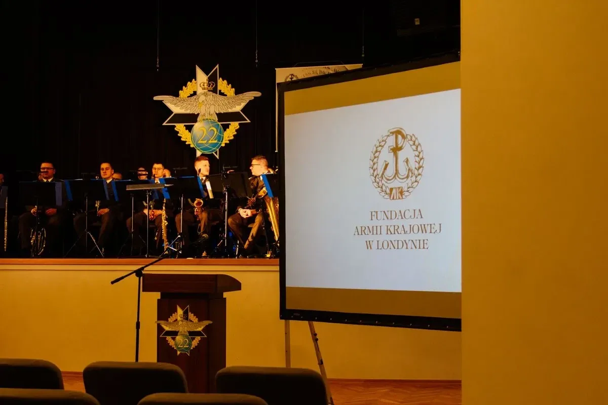 Uroczyste wręczenie nagrody im. Danuty Siedzikówny "Inki" w Komorowie (zdjęcia, wideo)