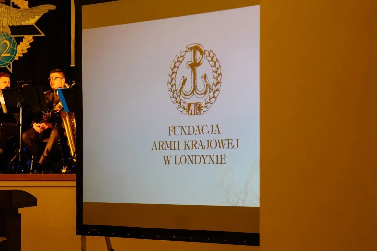 Uroczyste wręczenie nagrody im. Danuty Siedzikówny "Inki" w Komorowie (zdjęcia, wideo)