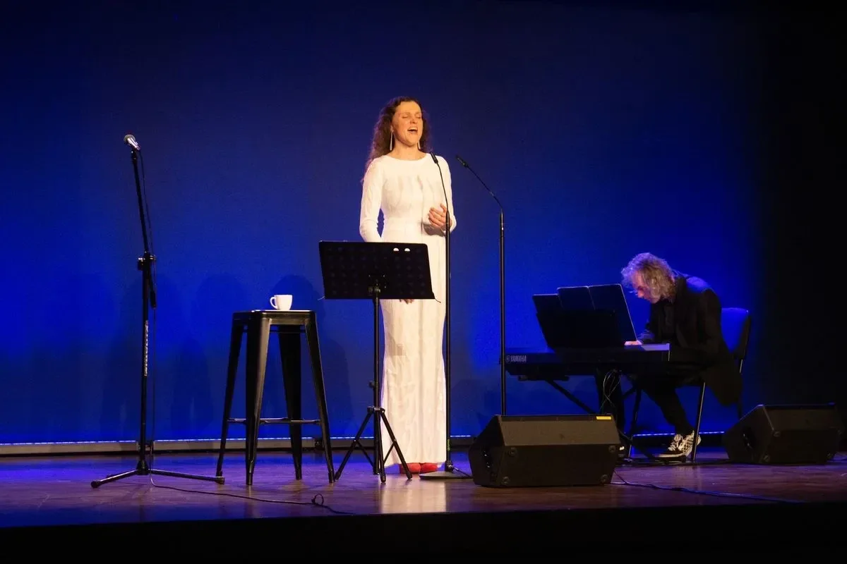 Dorota Zysik w Kinie Ostrovia. Koncert pełen wdzięczności i piękna (zdjęcia, wideo)