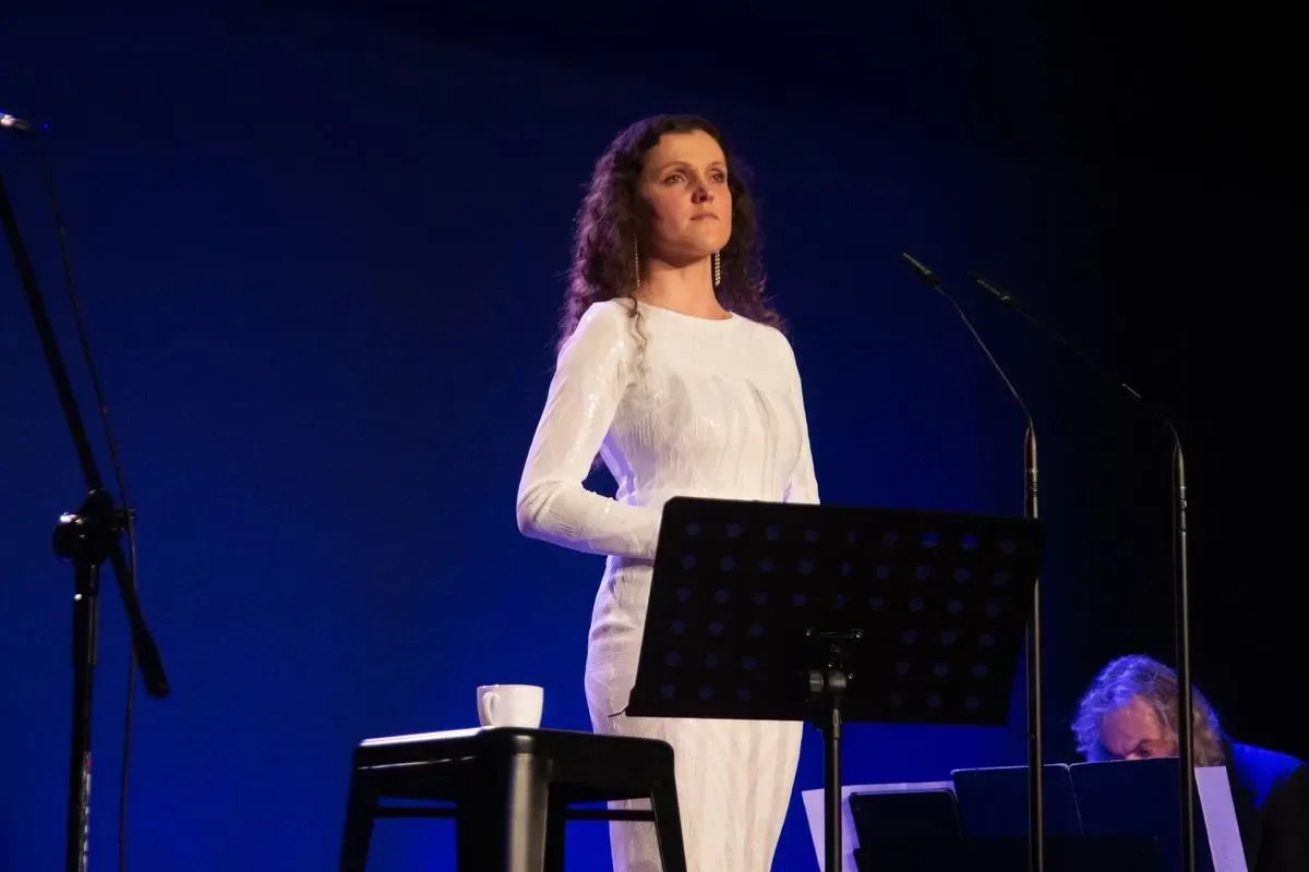Dorota Zysik w Kinie Ostrovia. Koncert pełen wdzięczności i piękna (zdjęcia, wideo)