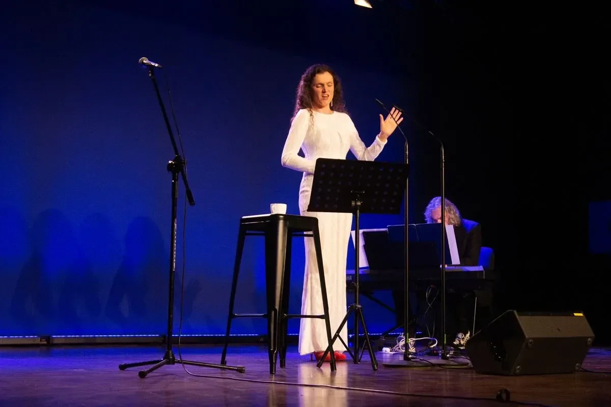Dorota Zysik w Kinie Ostrovia. Koncert pełen wdzięczności i piękna (zdjęcia, wideo)