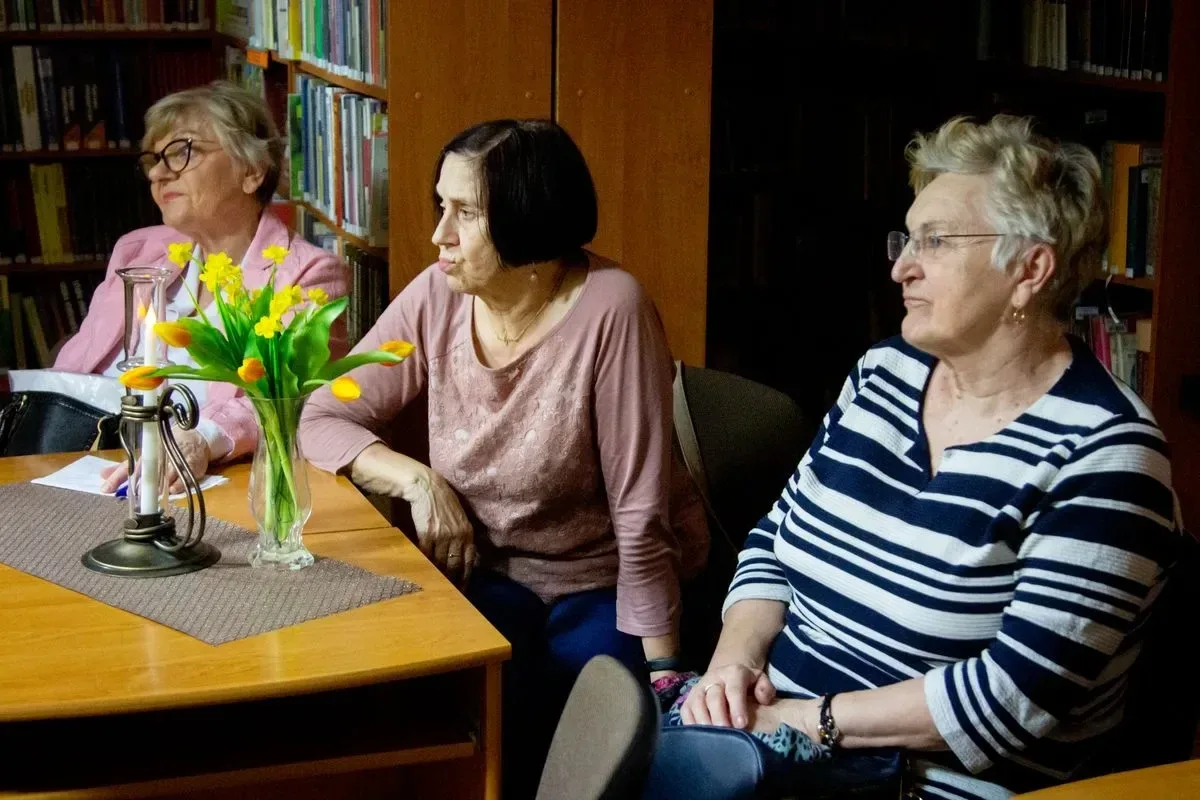 Joanna Jax w Małkini Górnej - spotkanie z popularną autorką powieści obyczajowo-historycznych (zdjęcia)