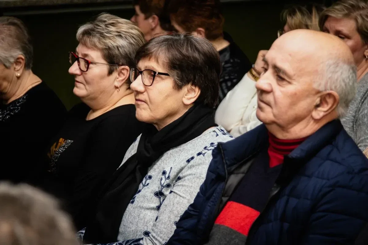 Trio "W Dobrym Tonie" zagrało koncert z okazji Dnia Kobiet w Bogutach-Piankach! (zdjęcia)