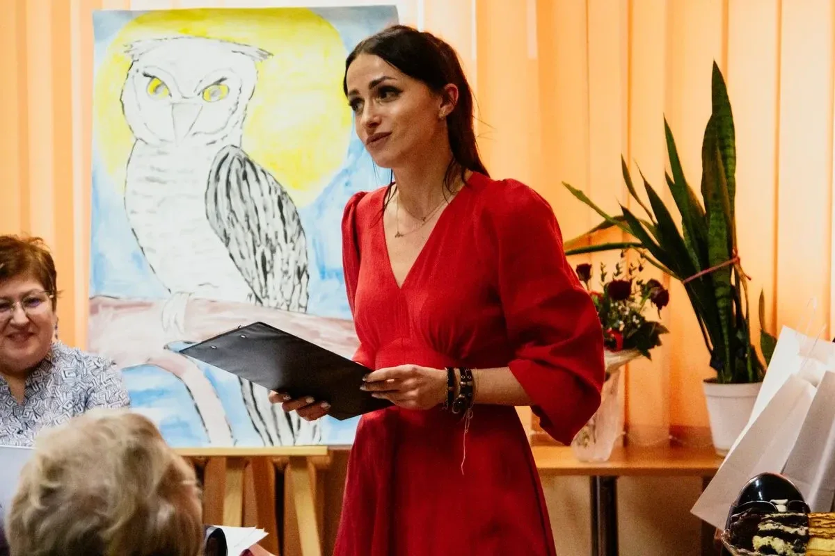 Pyszne ciasto i miła atmosfera - podsumowanie spotkania w Gminnej Bibliotece Publicznej w Małkini Górnej (zdjęcia, wideo)