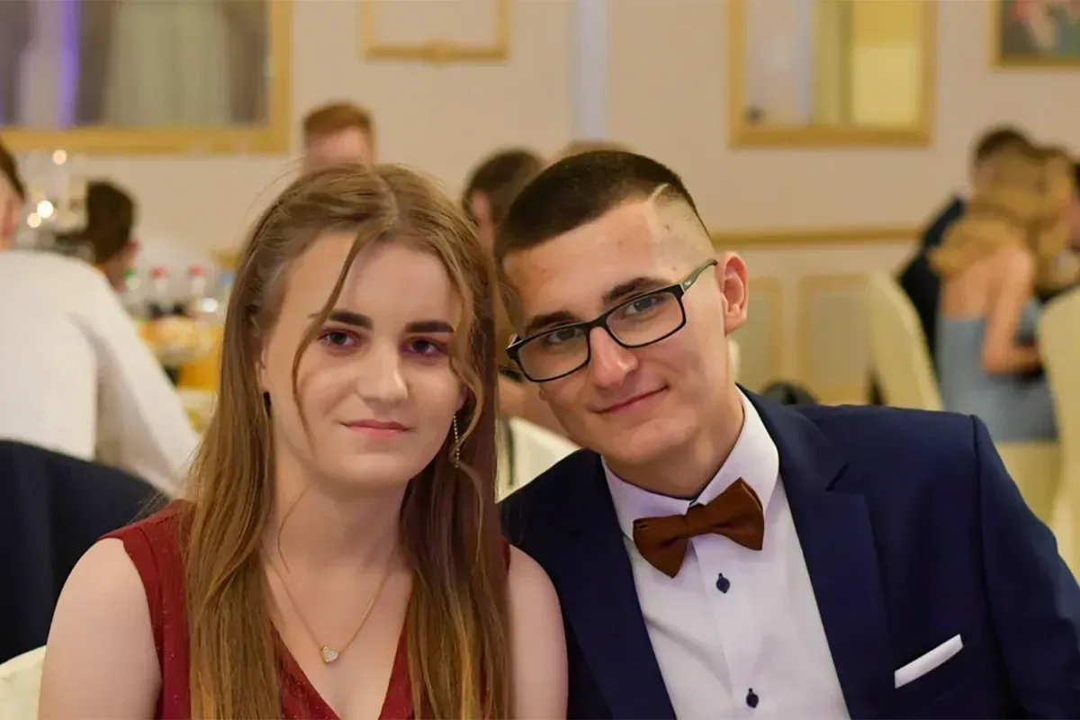 Maturzyści "Ekonomika" bawili się na studniówce (zdjęcia, wideo)