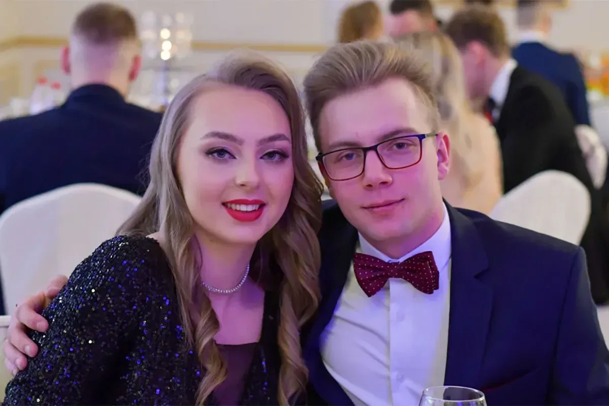 Maturzyści "Ekonomika" bawili się na studniówce (zdjęcia, wideo)