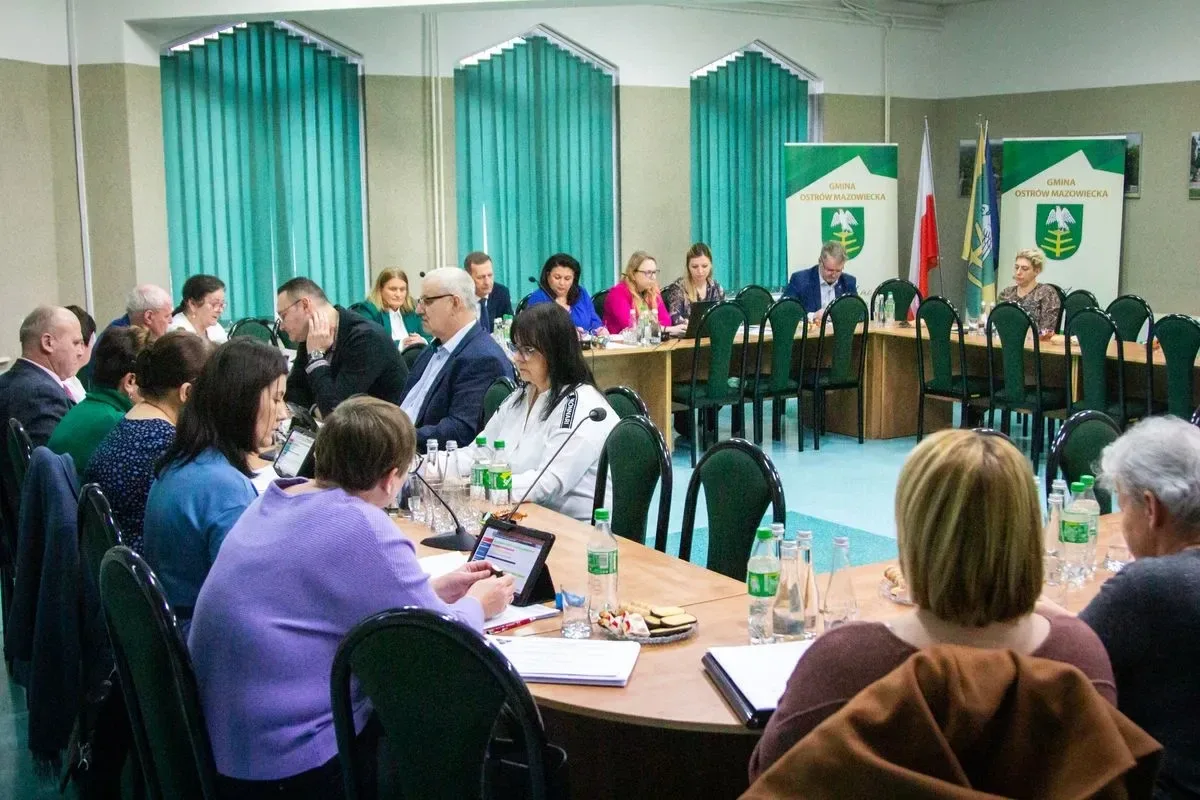Publiczna szkoła podstawowa zostanie zlikwidowana! (zdjęcia) 