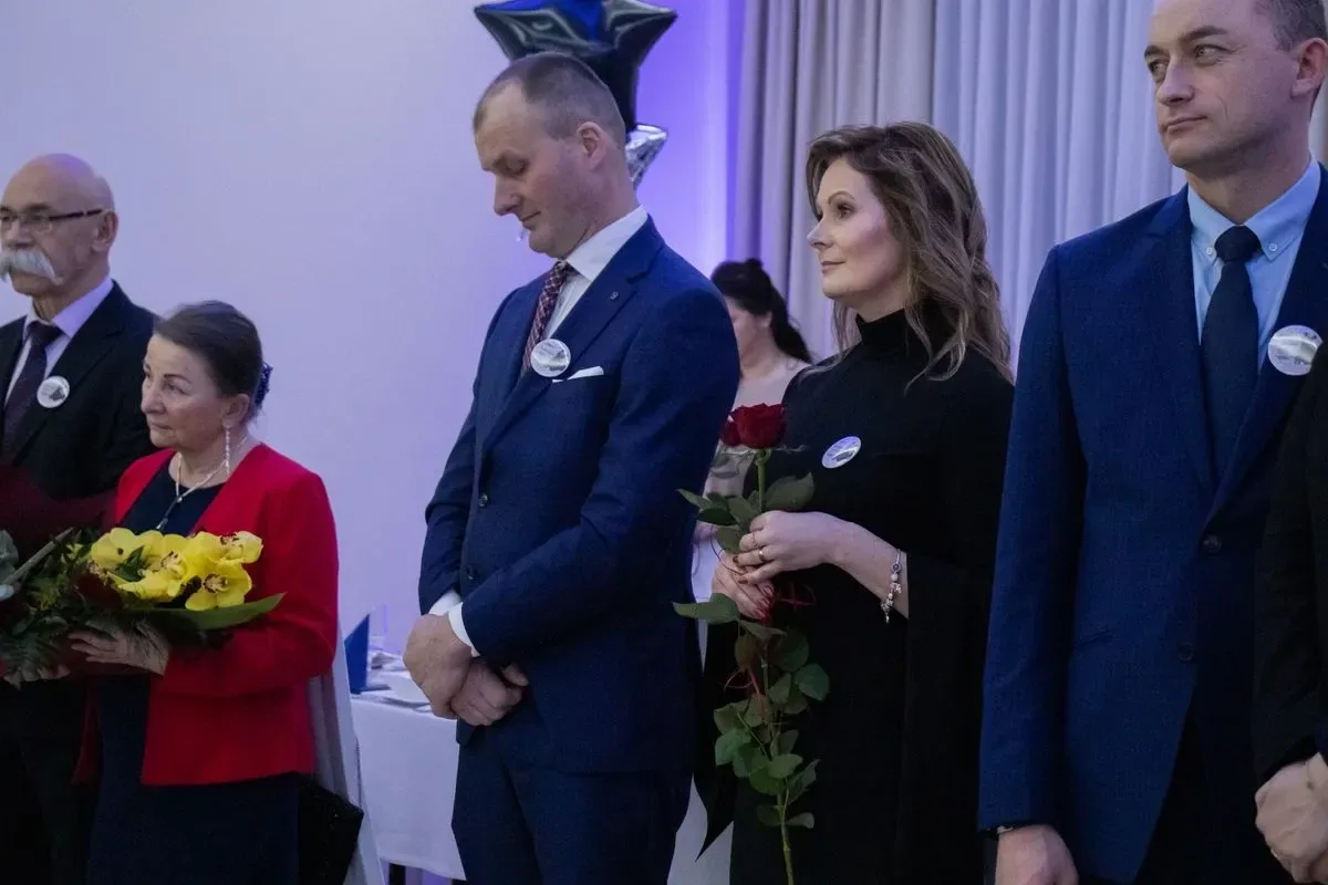 Maturzyści z ZSCKR w Starym Lubiejewie świętowali swój bal w "Euforii" (zdjęcia, wideo)