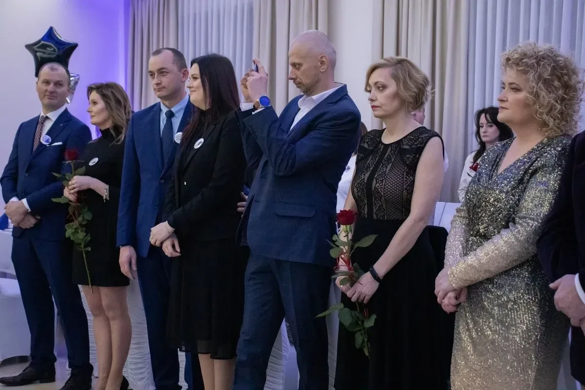 Maturzyści z ZSCKR w Starym Lubiejewie świętowali swój bal w "Euforii" (zdjęcia, wideo)