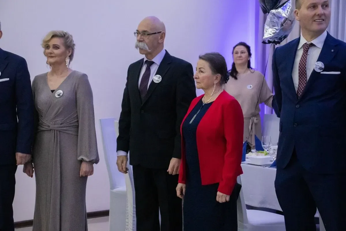 Maturzyści z ZSCKR w Starym Lubiejewie świętowali swój bal w "Euforii" (zdjęcia, wideo)