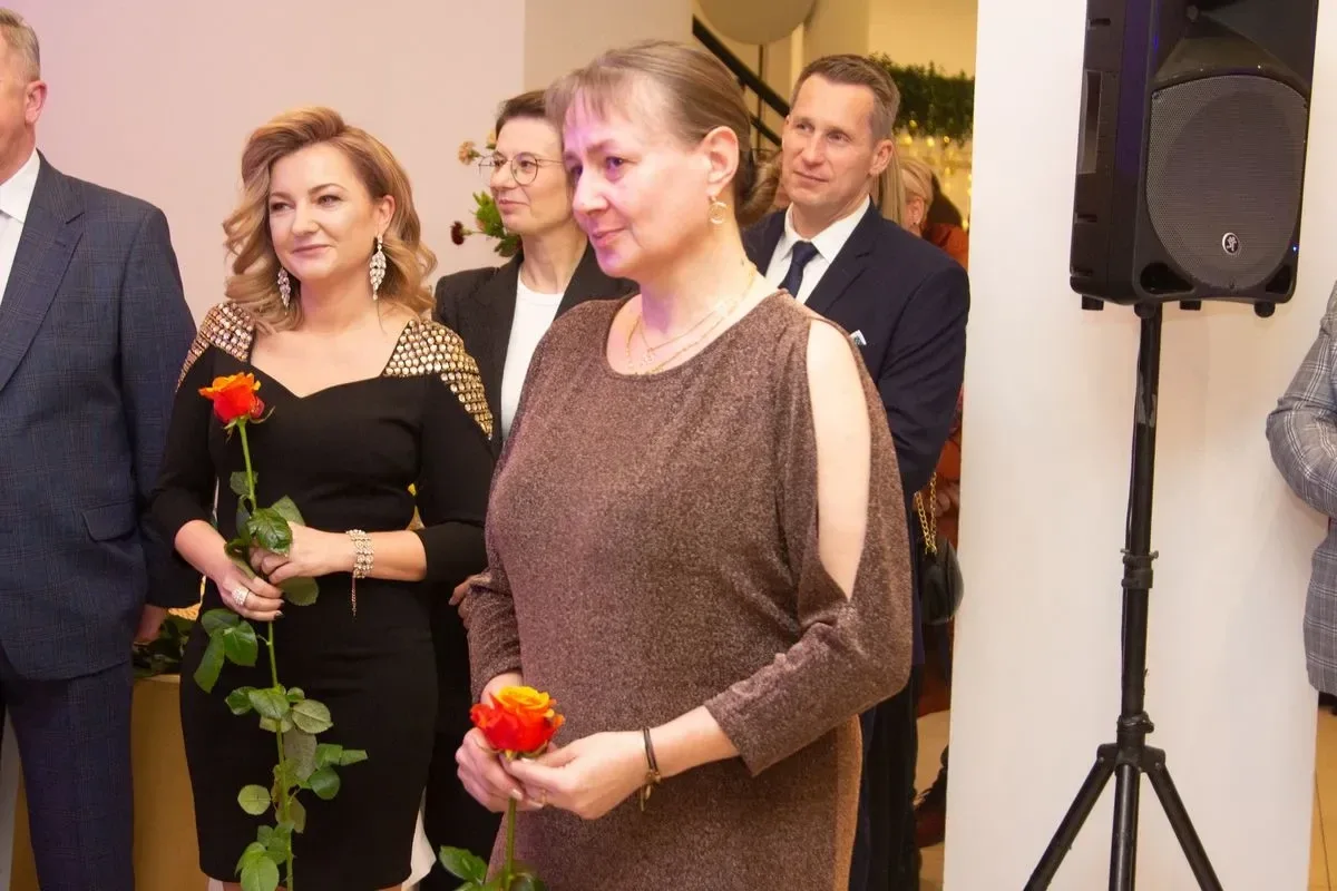 Studniówka Liceum Ogólnokształcącego im. Mikołaja Kopernika w Ostrowi Mazowieckiej! (zdjęcia, wideo)