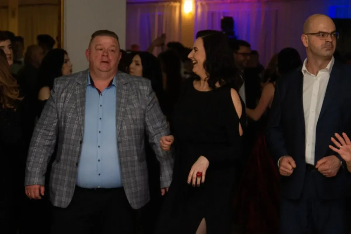Studniówka Liceum Ogólnokształcącego im. Mikołaja Kopernika w Ostrowi Mazowieckiej! (zdjęcia, wideo)