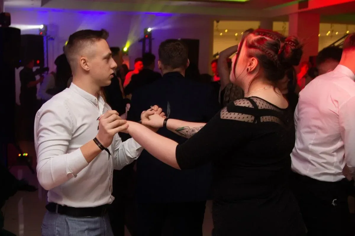 Studniówka Liceum Ogólnokształcącego im. Mikołaja Kopernika w Ostrowi Mazowieckiej! (zdjęcia, wideo)