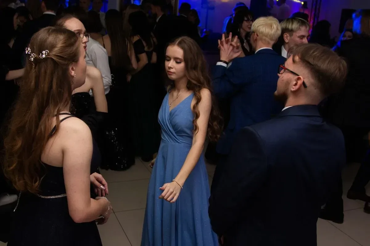 Studniówka Liceum Ogólnokształcącego im. Mikołaja Kopernika w Ostrowi Mazowieckiej! (zdjęcia, wideo)