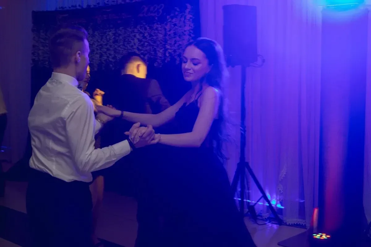 Studniówka Liceum Ogólnokształcącego im. Mikołaja Kopernika w Ostrowi Mazowieckiej! (zdjęcia, wideo)
